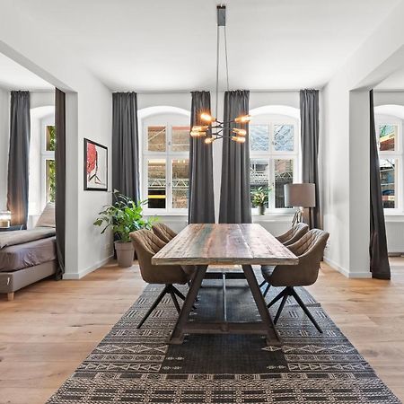 The Strassburger, Stylish 3 Bedroom Apartment In Downtown Βερολίνο Εξωτερικό φωτογραφία